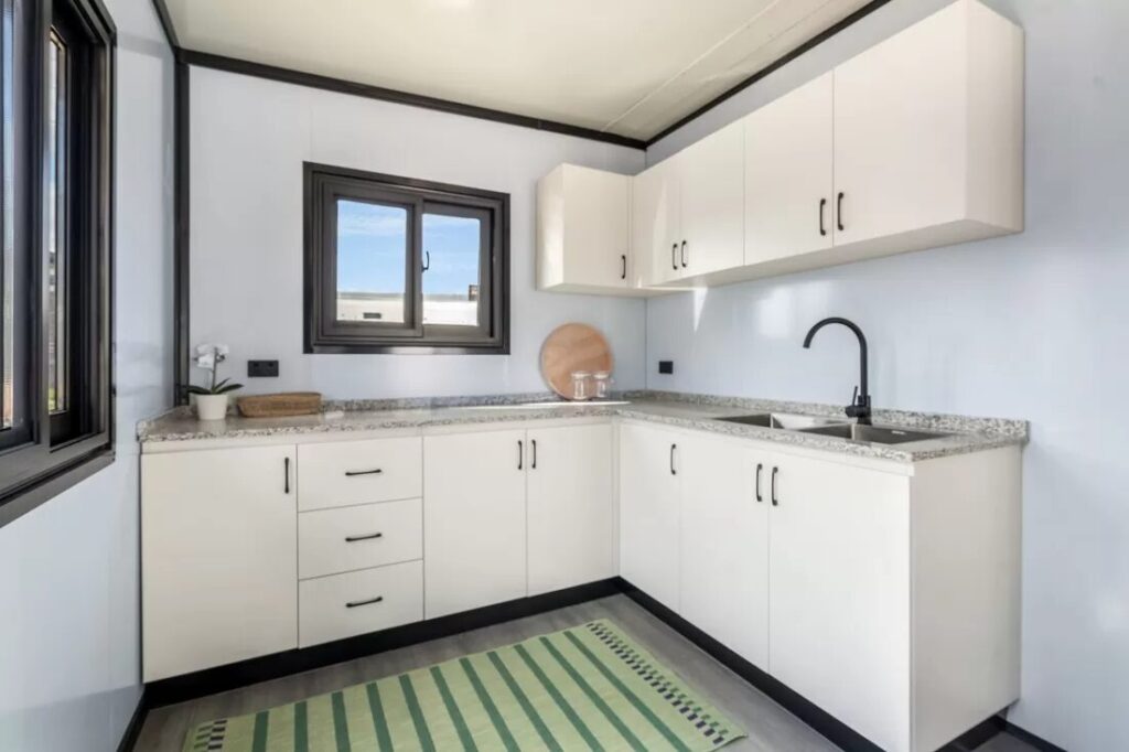 St Albans 20 expandable home